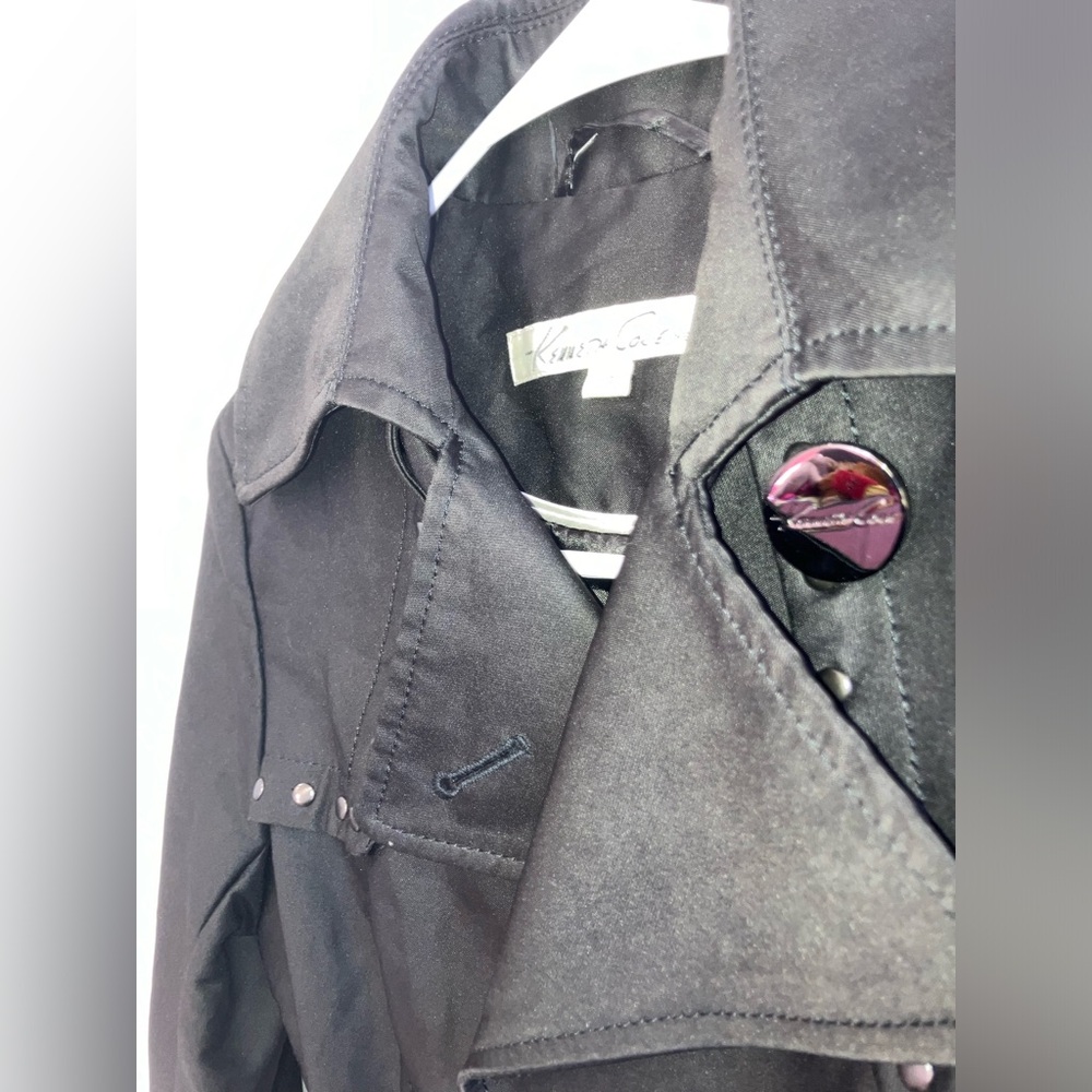 Women’s Coat - Picture 4 of 14